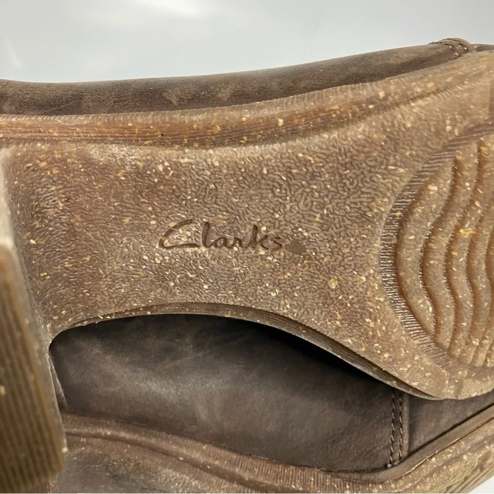 Clarks heeled booties